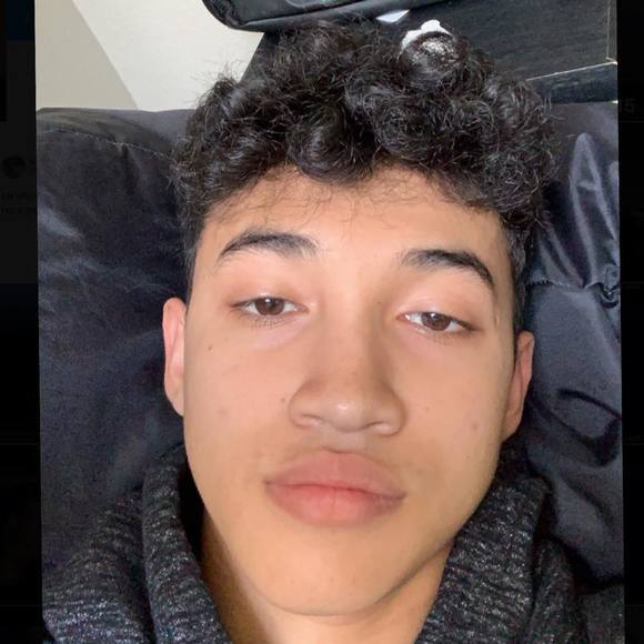 Meet your Posher, Piseth - Picture 1 of 1